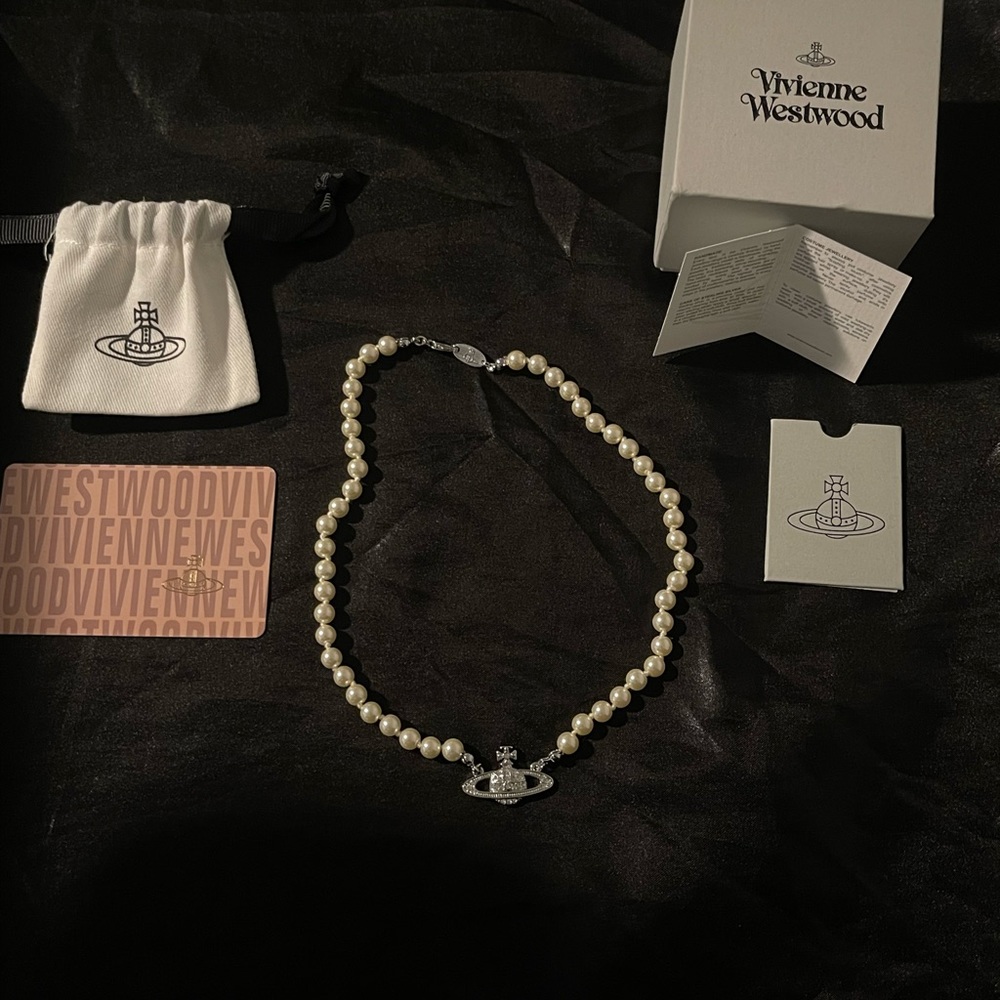 Vivienne Westwood Pearl Choker